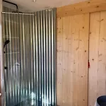 Maison-cabane Dans Un Site Classe Du Conservatoire Du Littoral Port Vendres