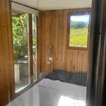 Vakantiehuis Maison-cabane Dans Un Site Classe Du Conservatoire Du Littoral