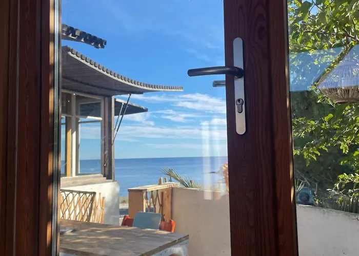 Maison-cabane Dans Un Site Classe Du Conservatoire Du Littoral Semesterbostad *